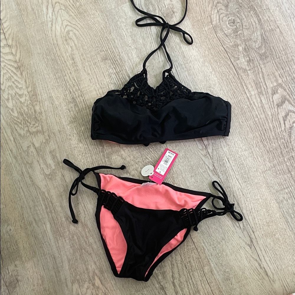 Xhilaration Black and Pink Bikini Set